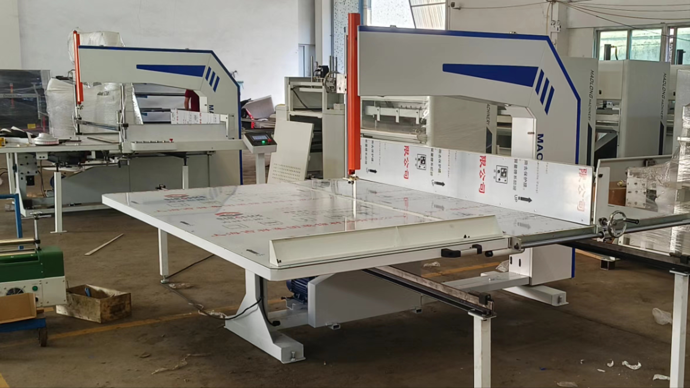 Pearl Cotton EPE Foam CNC Cutter Machine